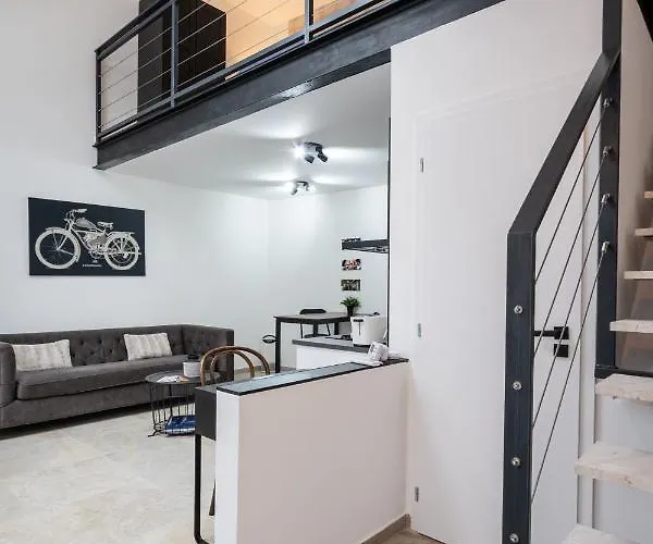 Station With Gallery Appartement Budapest