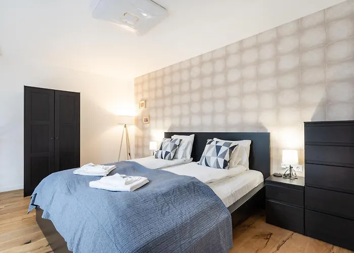 Station With Gallery Budapest